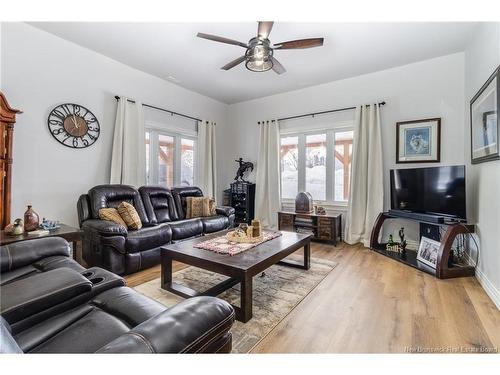 810 Central St, Centreville, NB 