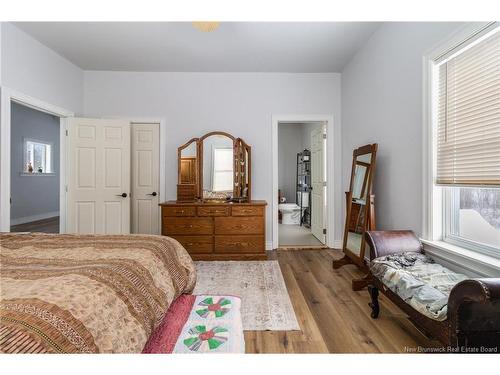 810 Central St, Centreville, NB 