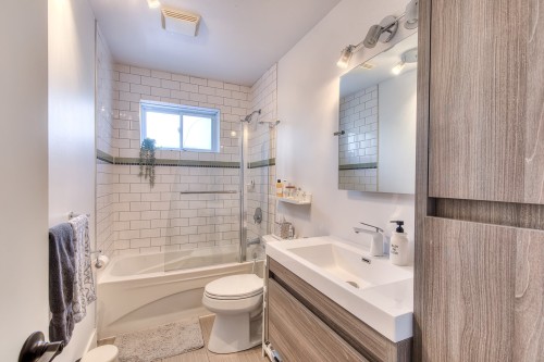 Bathroom - 609 Ch. De La Côte-Ste-Catherine, Montréal (Outremont), QC - Indoor Photo Showing Bathroom