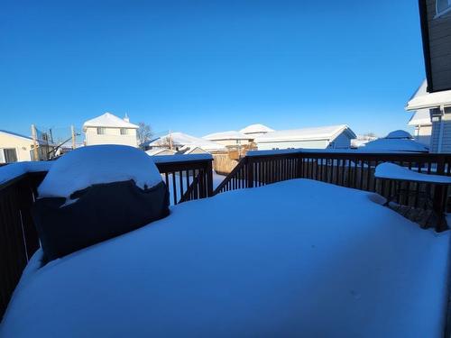 735 Porcupine Boulevard, Thunder Bay, ON - Outdoor With Exterior