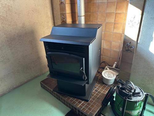 26 Southridge Crescent, Terrace Bay, ON - Indoor Photo Showing Other Room With Fireplace