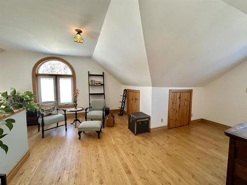 446 Carlton Road, Kenora, ON - Indoor Photo Showing Other Room