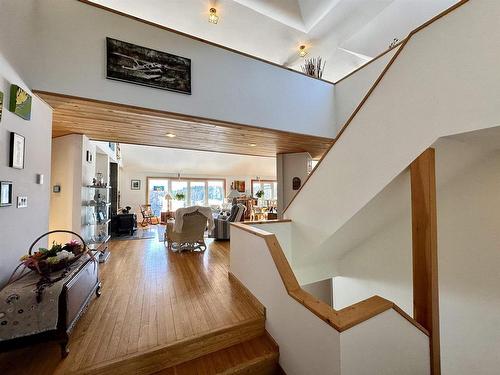 446 Carlton Road, Kenora, ON - Indoor Photo Showing Other Room