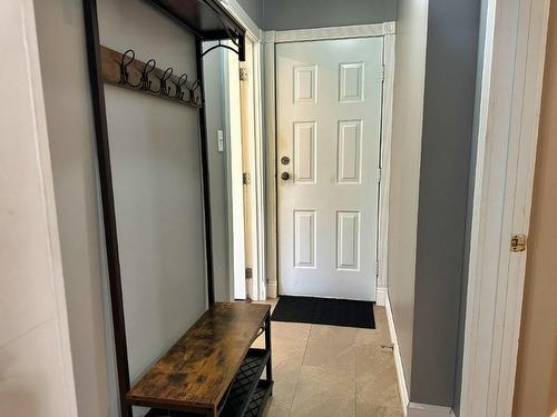 130 Pine Street, Thunder Bay, ON - Indoor Photo Showing Other Room