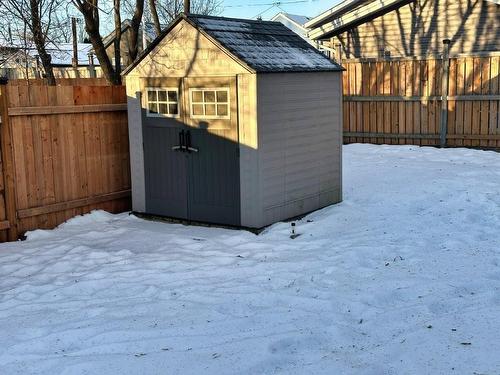 130 Pine Street, Thunder Bay, ON - Outdoor With Exterior