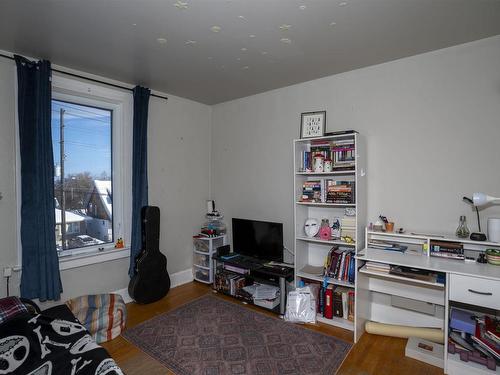 507 Van Norman Street, Thunder Bay, ON - Indoor