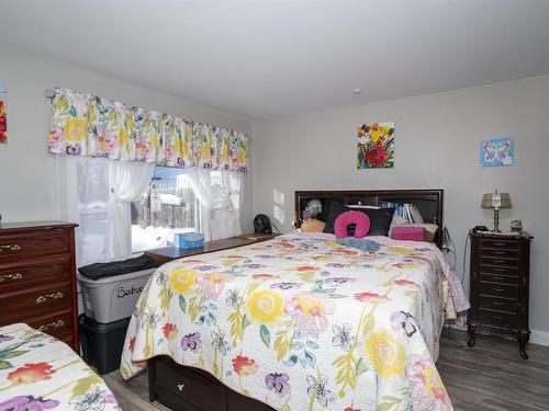 507 Van Norman Street, Thunder Bay, ON - Indoor Photo Showing Bedroom