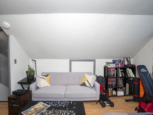 507 Van Norman Street, Thunder Bay, ON - Indoor