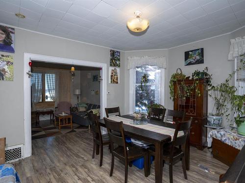507 Van Norman Street, Thunder Bay, ON - Indoor Photo Showing Dining Room