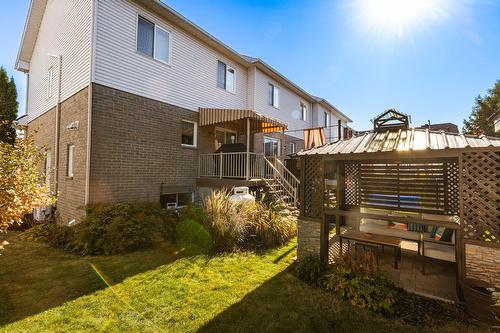 Cour - 9895 Rue Riverin, Brossard, QC 