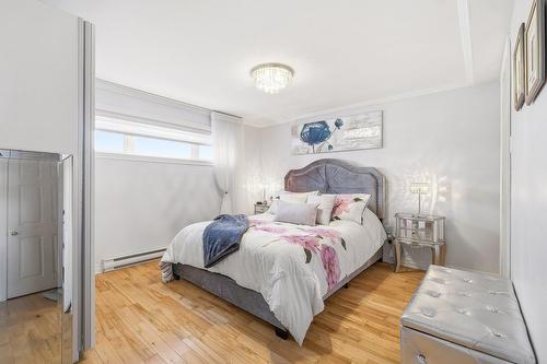 Chambre à coucher - 5615 Av. Raoul, Longueuil (Saint-Hubert), QC - Indoor Photo Showing Bedroom