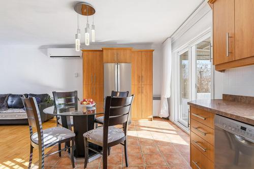 Salle à manger - 5615 Av. Raoul, Longueuil (Saint-Hubert), QC - Indoor