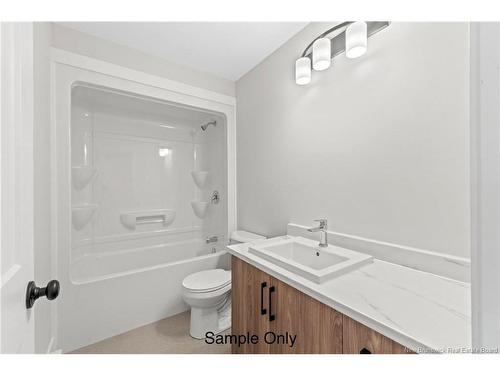 71 Alosier Cres, Moncton, NB 