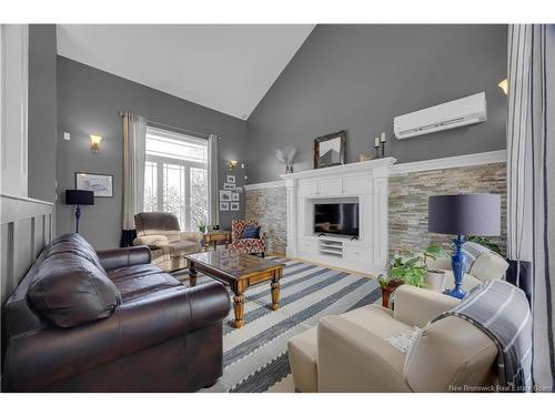 24 Collingwood Dr, Quispamsis, NB 