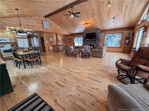 1492 Route 385, Oxbow, NB 