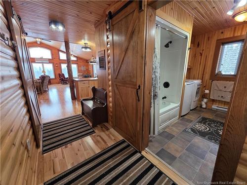 1492 Route 385, Oxbow, NB 