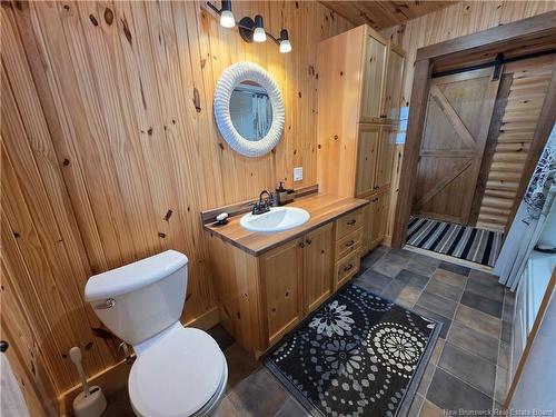 1492 Route 385, Oxbow, NB 