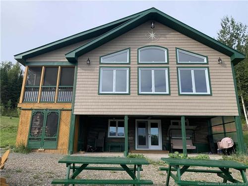 1492 Route 385, Oxbow, NB 