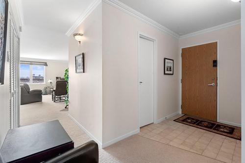 Hall d'entrée/Vestibule - 401-149 Rue Du Mont-Marie, Lévis (Desjardins), QC - Indoor Photo Showing Other Room