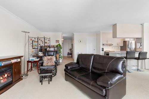 Salon - 401-149 Rue Du Mont-Marie, Lévis (Desjardins), QC - Indoor Photo Showing Living Room