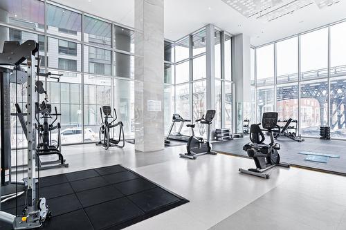 Salle d'exercice - 107-901 Rue De La Commune E., Montréal (Ville-Marie), QC - Indoor Photo Showing Gym Room