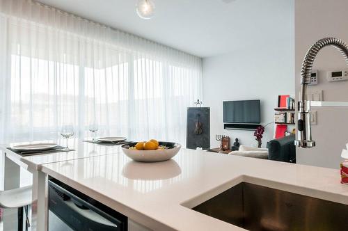 Vue d'ensemble - 107-901 Rue De La Commune E., Montréal (Ville-Marie), QC - Indoor Photo Showing Kitchen