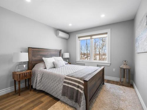 40 Dr. John Knox Way, Stratford, PE 