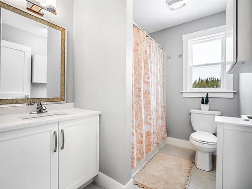 1465 Mccabe Lake Drive, Middle Sackville, NS 