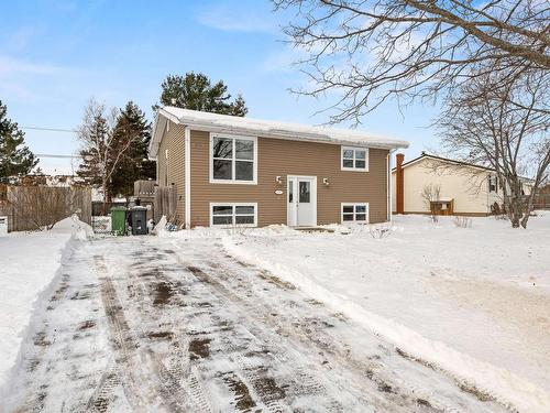 58 Westcomb Crescent, Hillsboro, PE 