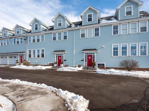 2 359 Water Street, Summerside, PE 