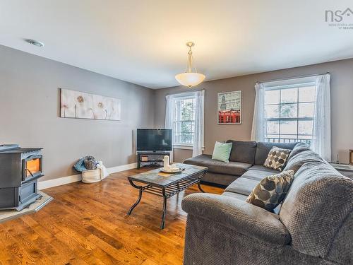 80 Burris Drive, Valley, NS 