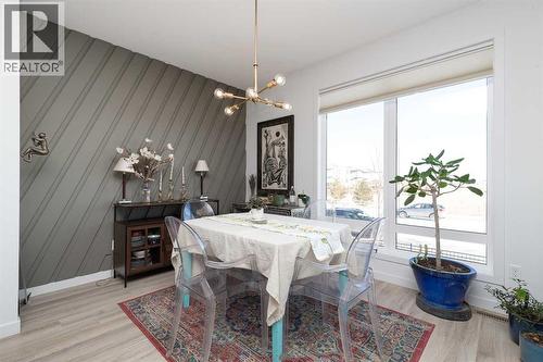 308 Grassland Boulevard W, Lethbridge, AB - Indoor Photo Showing Dining Room