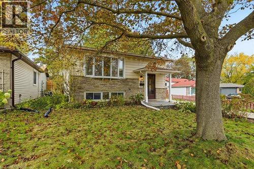 157 Pinedale Drive, Kitchener, ON - Outdoor