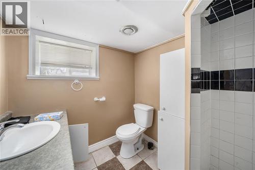 169 Christina Street South, Sarnia, ON 