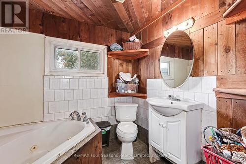 24 Indianola Crescent, Wasaga Beach, ON - Indoor Photo Showing Bathroom