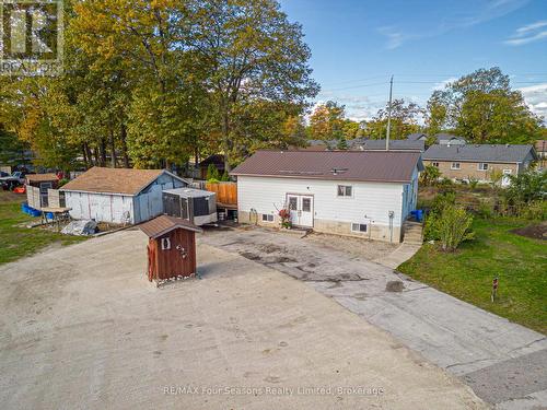 24 Indianola Crescent, Wasaga Beach, ON - Outdoor