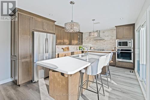 29 Stockman Crescent, Halton Hills, ON - Indoor Photo Showing Kitchen With Stainless Steel Kitchen With Upgraded Kitchen