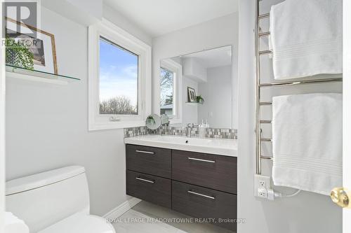 29 Stockman Crescent, Halton Hills, ON - Indoor Photo Showing Bathroom