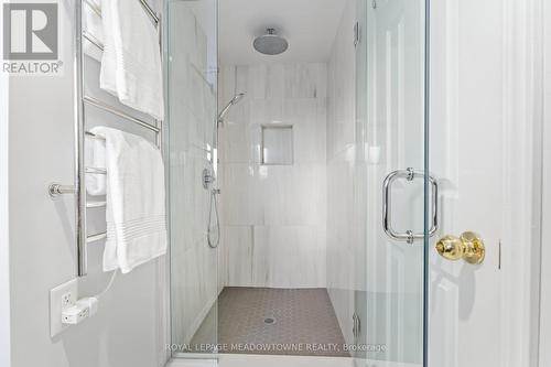 29 Stockman Crescent, Halton Hills, ON - Indoor Photo Showing Bathroom
