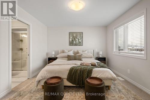 12 Otonabee Street, Belleville (Thurlow Ward), ON - Indoor Photo Showing Bedroom