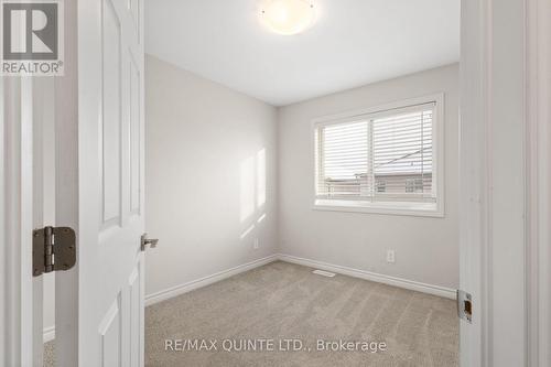 12 Otonabee Street, Belleville (Thurlow Ward), ON - Indoor Photo Showing Other Room