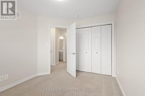 12 Otonabee Street, Belleville (Thurlow Ward), ON - Indoor Photo Showing Other Room