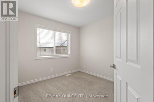 12 Otonabee Street, Belleville (Thurlow Ward), ON - Indoor Photo Showing Other Room