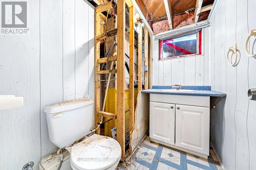 1 Old Carling Road, Carling, ON - Indoor