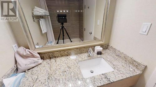 421 - 421 Bayshore - Deerhurst Drive, Huntsville (Chaffey), ON - Indoor Photo Showing Bathroom