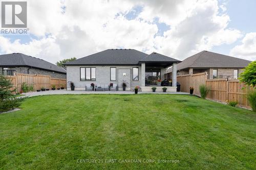 16 Foxborough Place, Thames Centre (Thorndale), ON - Outdoor