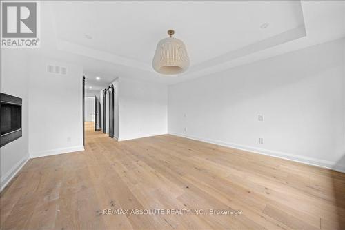515 Roosevelt Avenue, Ottawa, ON - Indoor Photo Showing Other Room With Fireplace
