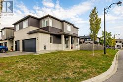 161 JARDINIERE STREET  Ottawa, ON K2S 2K1