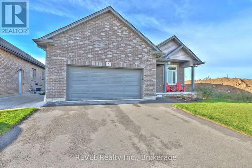 5 Cinnamon Street, Thorold (Rolling Meadows), ON - Outdoor