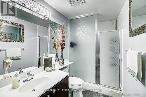 2203 - 60 Absolute Avenue, Mississauga, ON - Indoor Photo Showing Bathroom